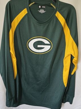 Team Apparel Green and Gold NFL Long Sleeve Team Shirt